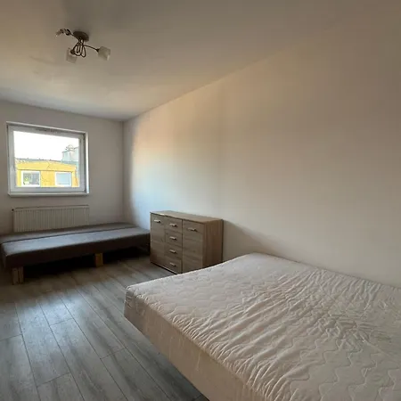 3 Rooms, 5 Beds, 7 People Wroclaw Exterior photo
