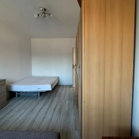 3 Rooms, 5 Beds, 7 People Wroclaw Exterior photo